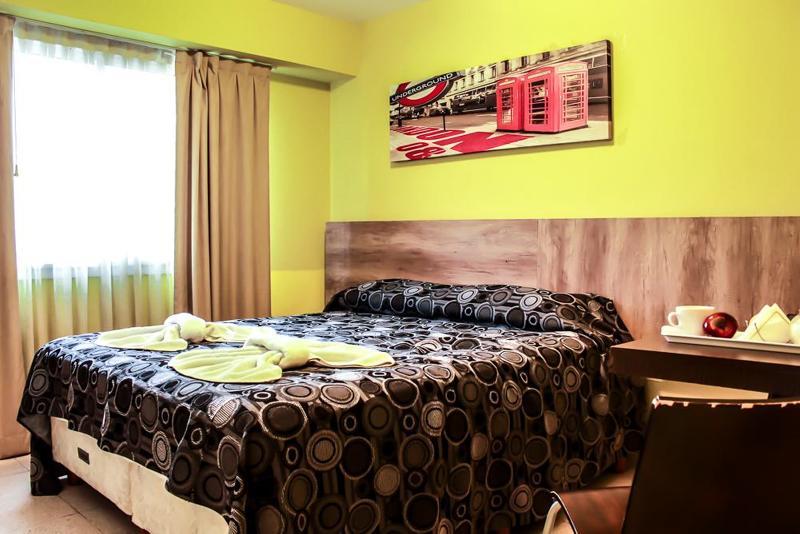 Novum Suites Cordoba Bagian luar foto